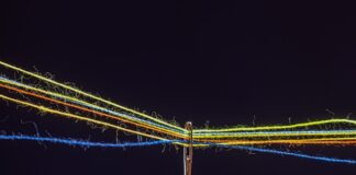 Jak podłączyć pojedynczy włącznik światła 3 kable?