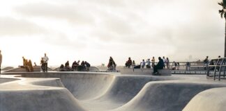 Z jakiego metalu jest rynna?