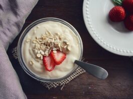 Czy można jeść codziennie jogurt naturalny?